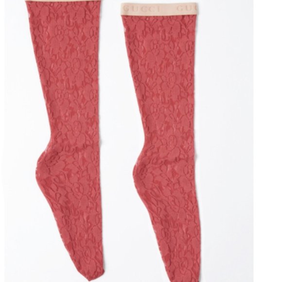 Gucci Interlocking GG Floral Lace Socks in Red - Picture 1 of 4